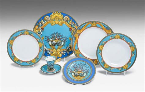 versace tafelservice nachgemacht|Versace tableware.